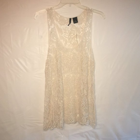 new directions Tops - NWT New Directions XL Crochet Tank Top